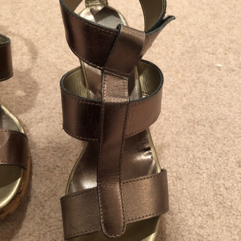 Wedges - Picture 5 of 6